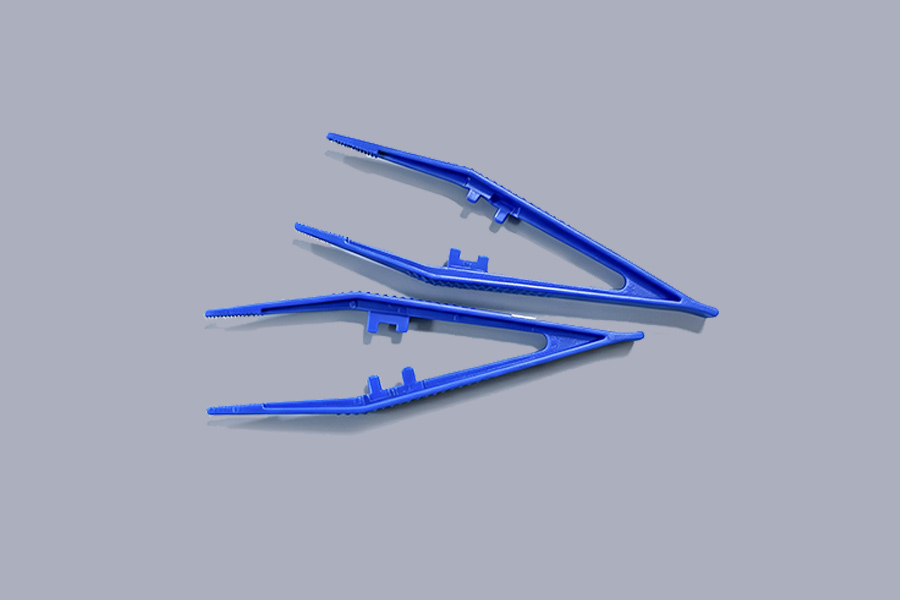Pinces en plastique jetables